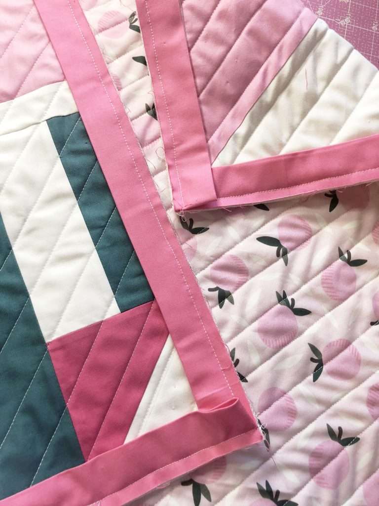 Quilt Binding Sew on First Side, Quilt Binding with your Sewing machine - homemadeemilyjane Learn how to make a Quilt