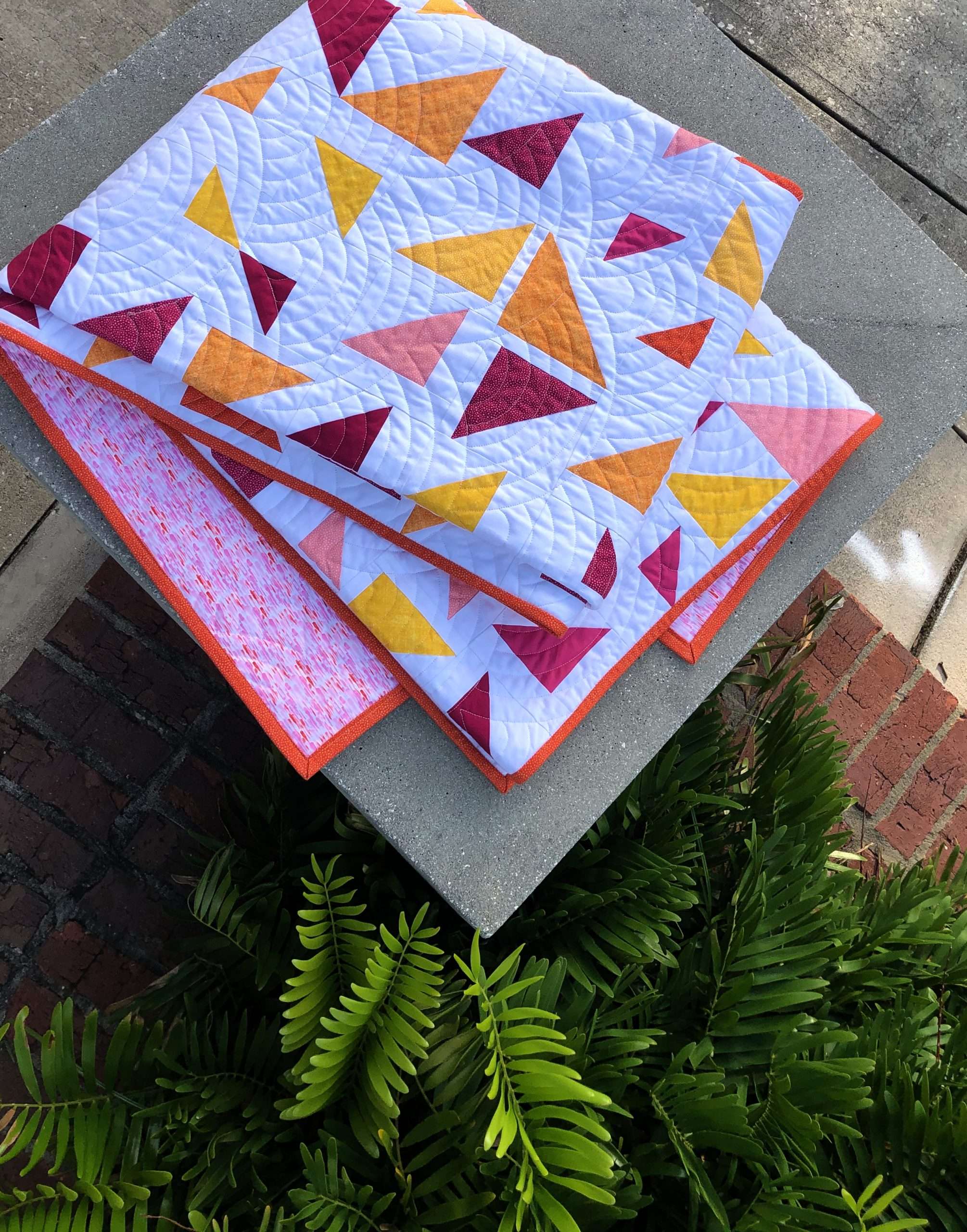 Triangular Quilt Pattern: a modern triangle quilt pattern