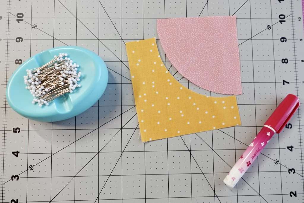 how to pin or glue baste curved pieces of fabric together