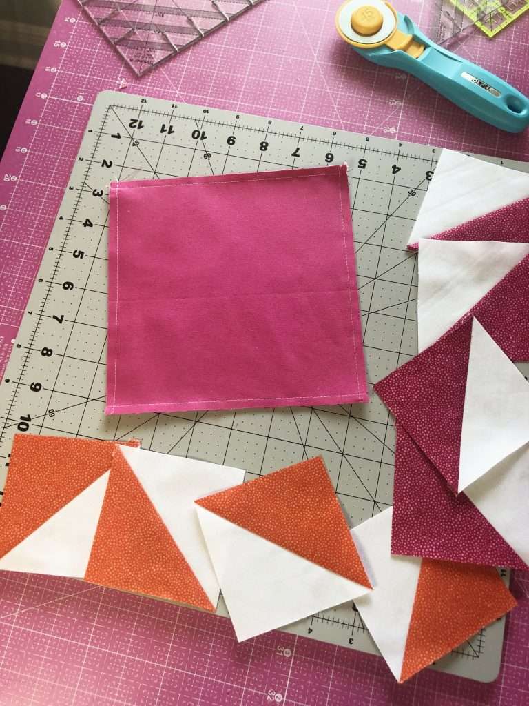 Half Square Triangle Quilt Blocks, learn how to make a quilt block, 4 at a time HSTs, quilt blocks, beginner quilting, learn to quilt, modern quilting, modern quilt pattern, triangular quilt pattern