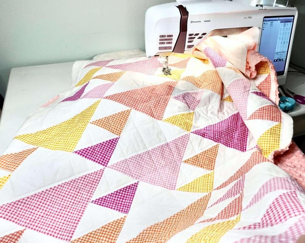 easy quilt pattern half square triangles